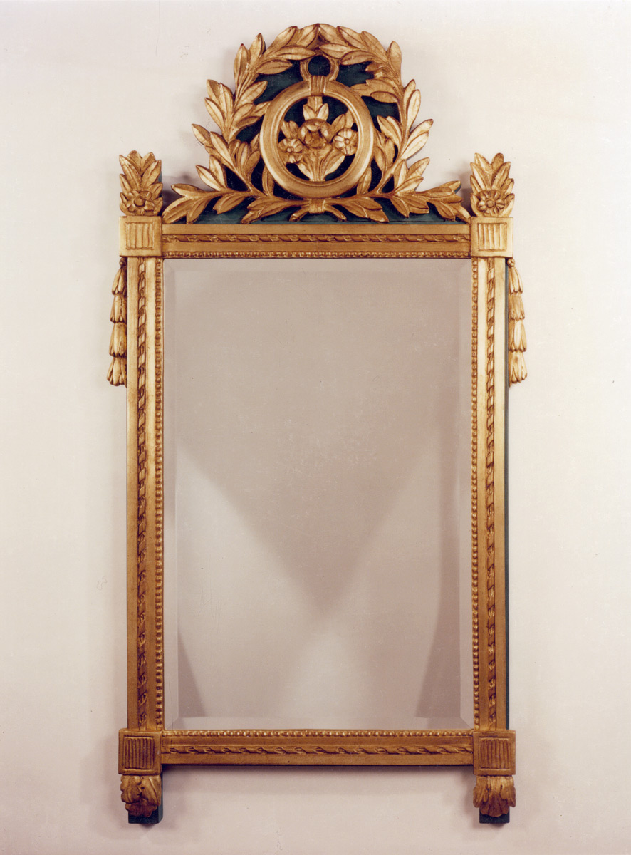 1040 French Provincial Mirror 26×49