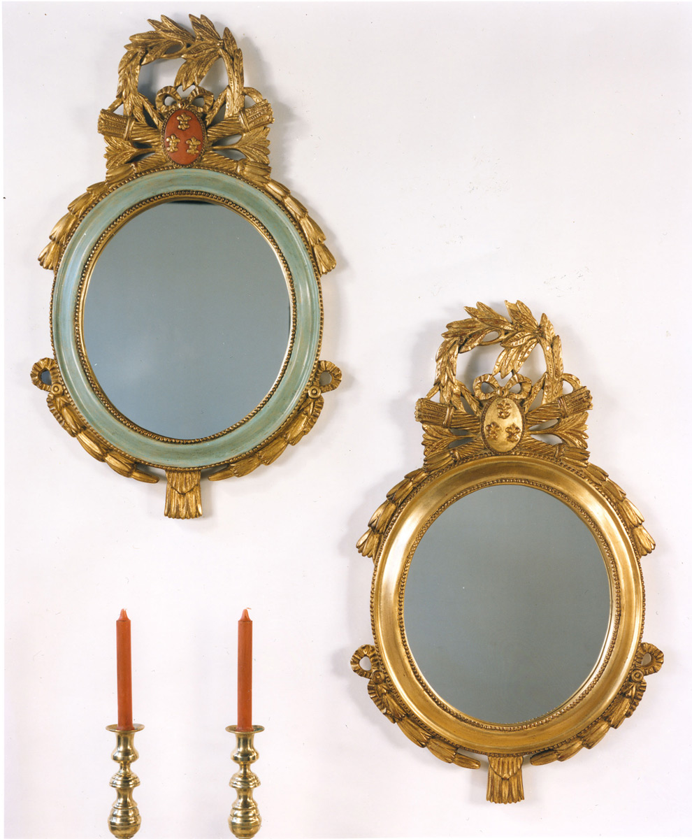 1093 Fleur-de-Lis Oval Mirror 20×31.5