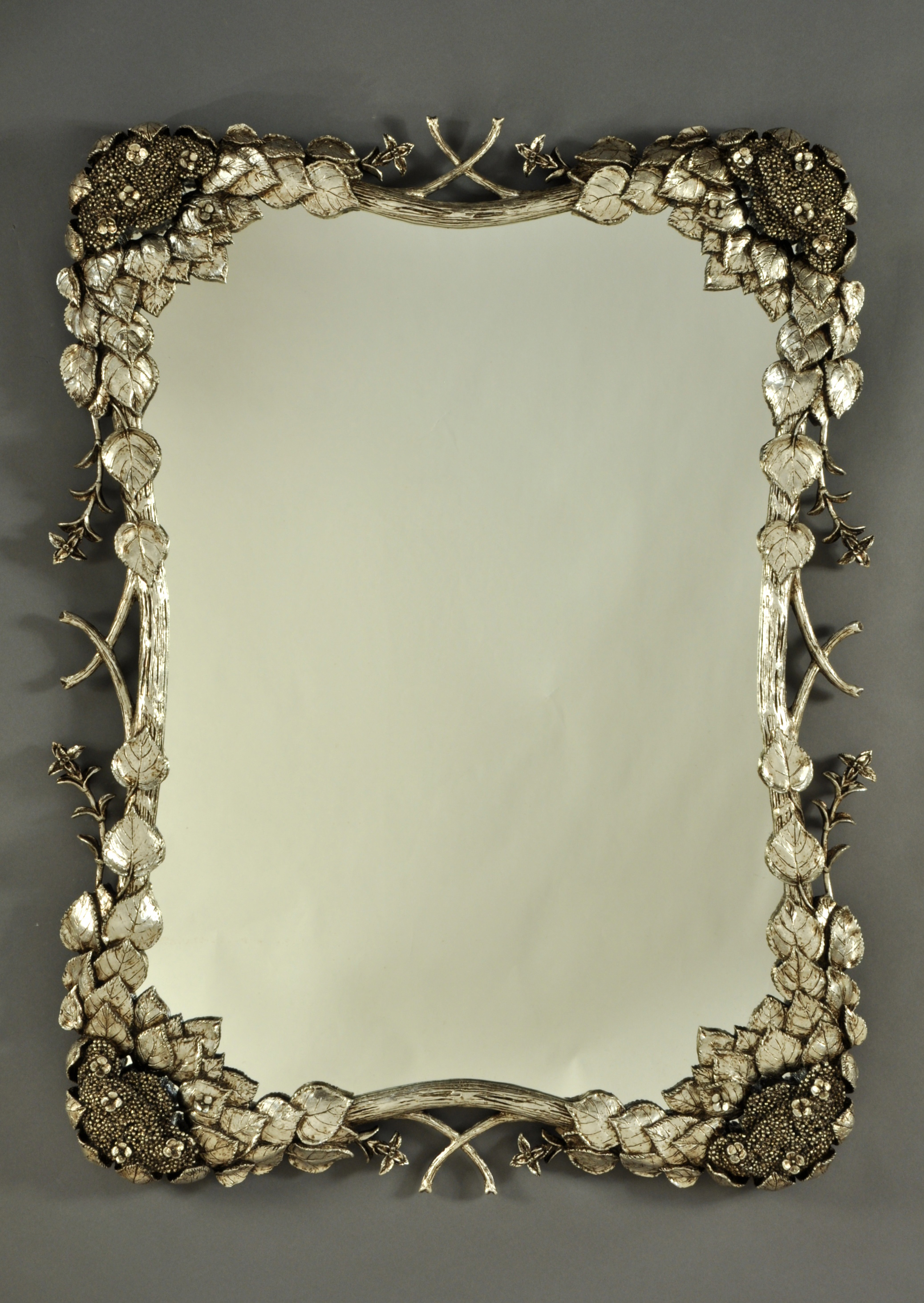 1192 Climbing Hydrangea Mirror 34×46