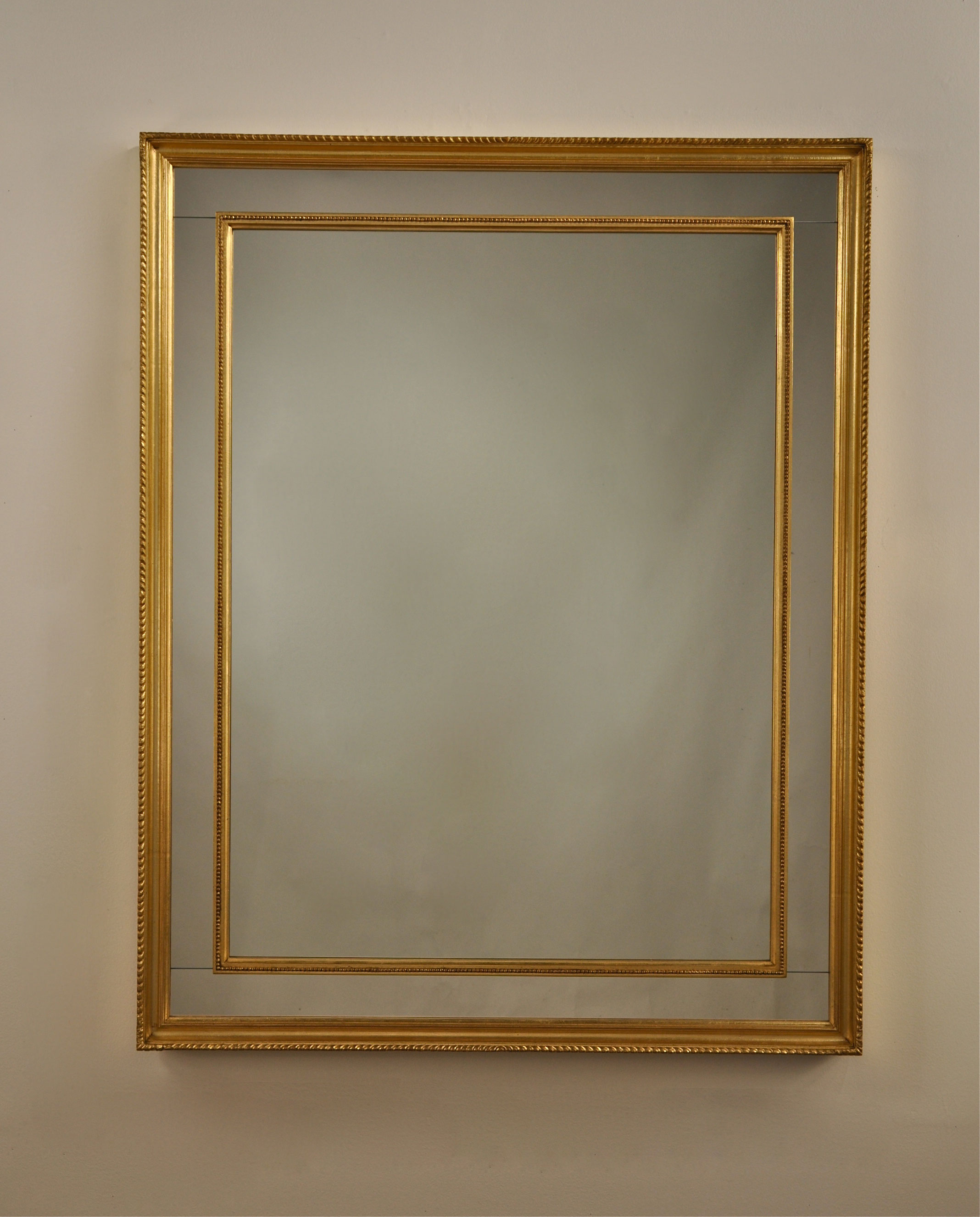 5515 Chicago Mirror 39×49.5