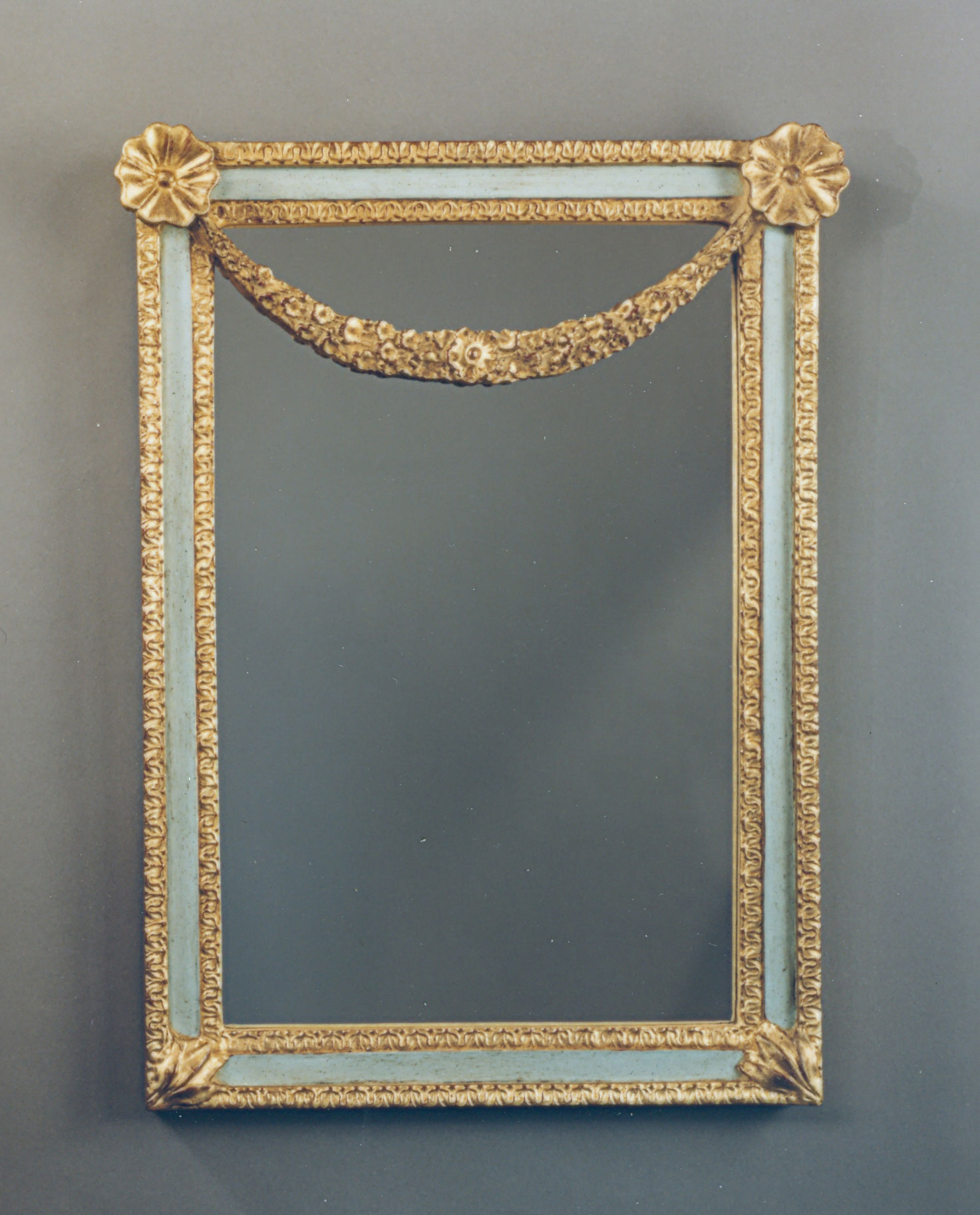 5923 Petite Festoon 15.5×21